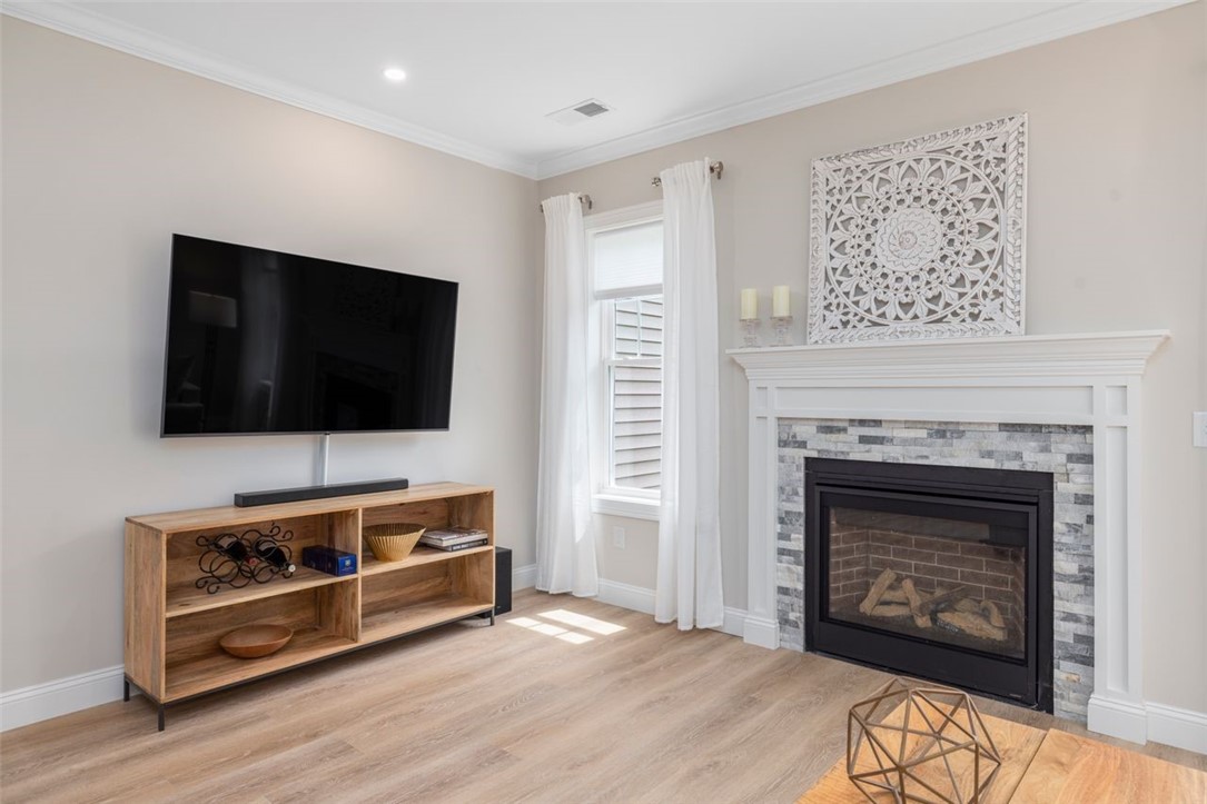 2 Sunset Avenue Coventry, RI 02816 - Photo 14 of 33