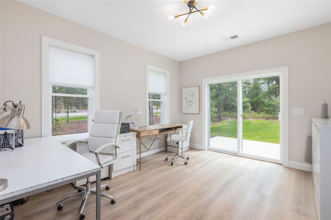 2 Sunset Avenue Coventry, RI 02816 - Photo 16 of 33