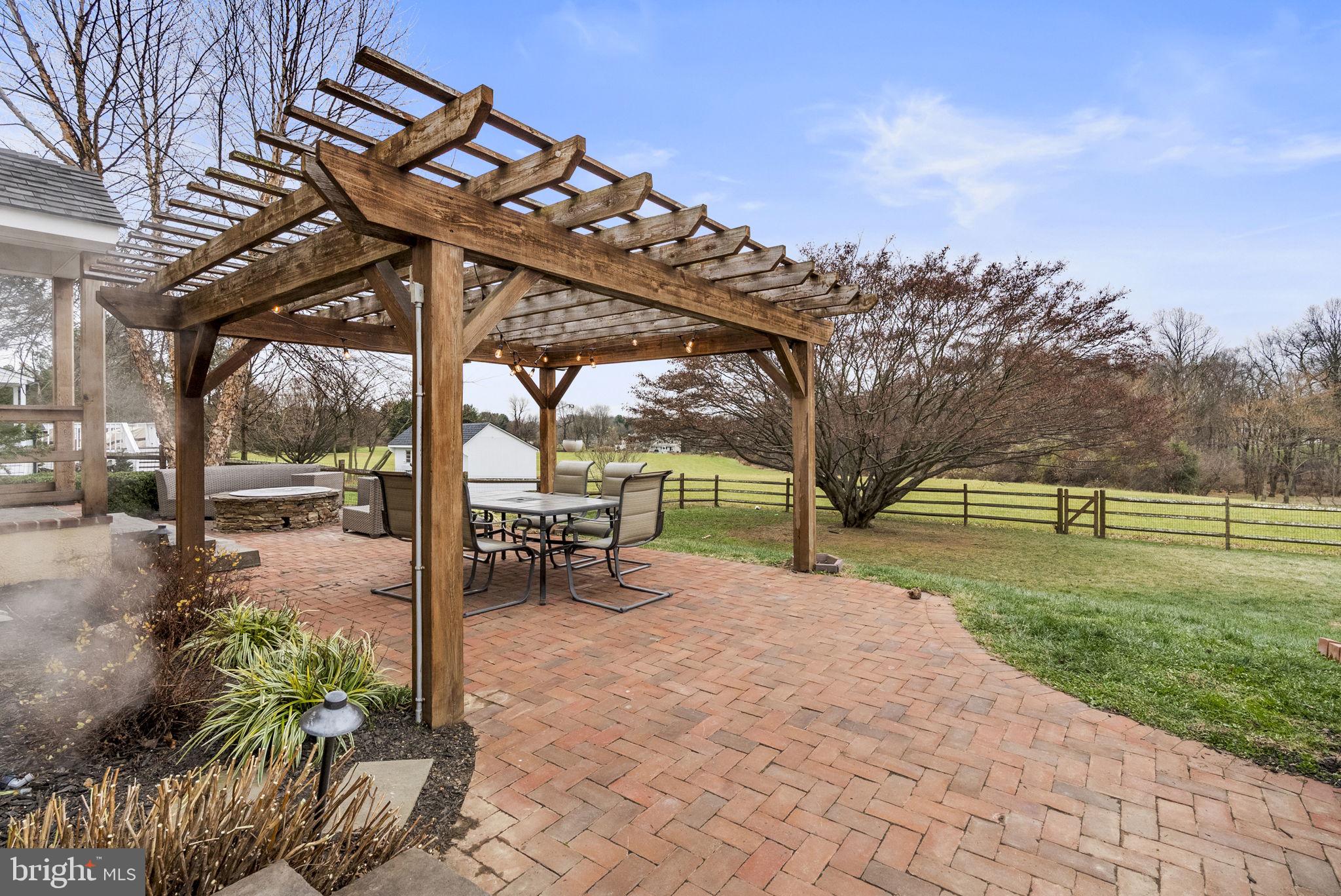 1776 West Doe Run Road Kennett Square, PA 19348 - Photo 4 of 36