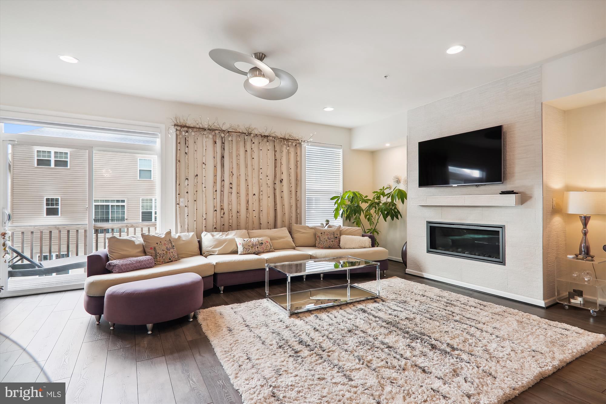 3420 Landing Way Silver Spring, MD 20906 - Photo 6 of 50 Living Room opens to rear deck