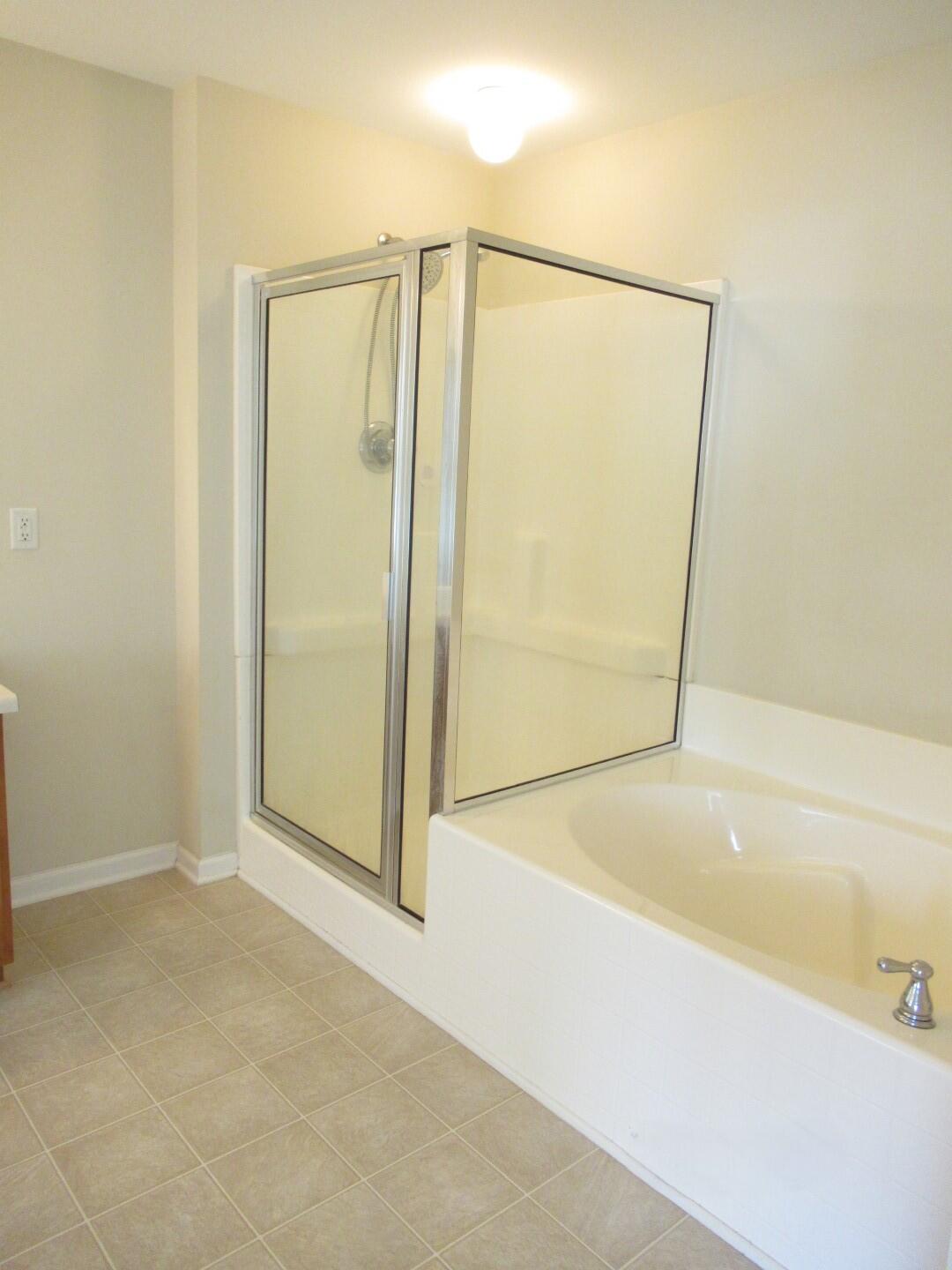 1666 Ruger Drive Sumter, SC 29150 - Photo 17 of 27 Master bathroom (2)