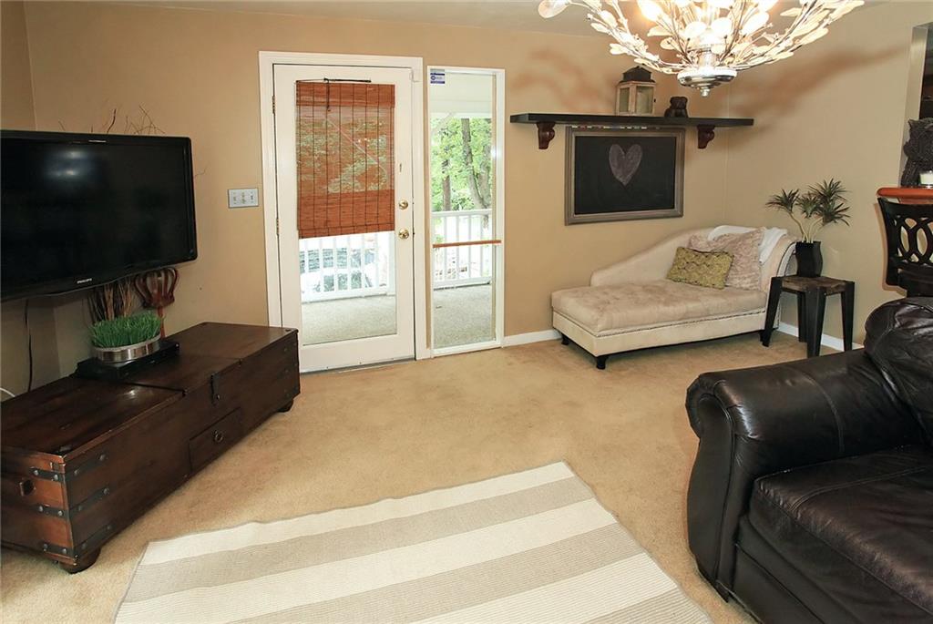 235 Soose Road Pittsburgh, PA 15209 - Photo 9 of 25 Gallery Image 9