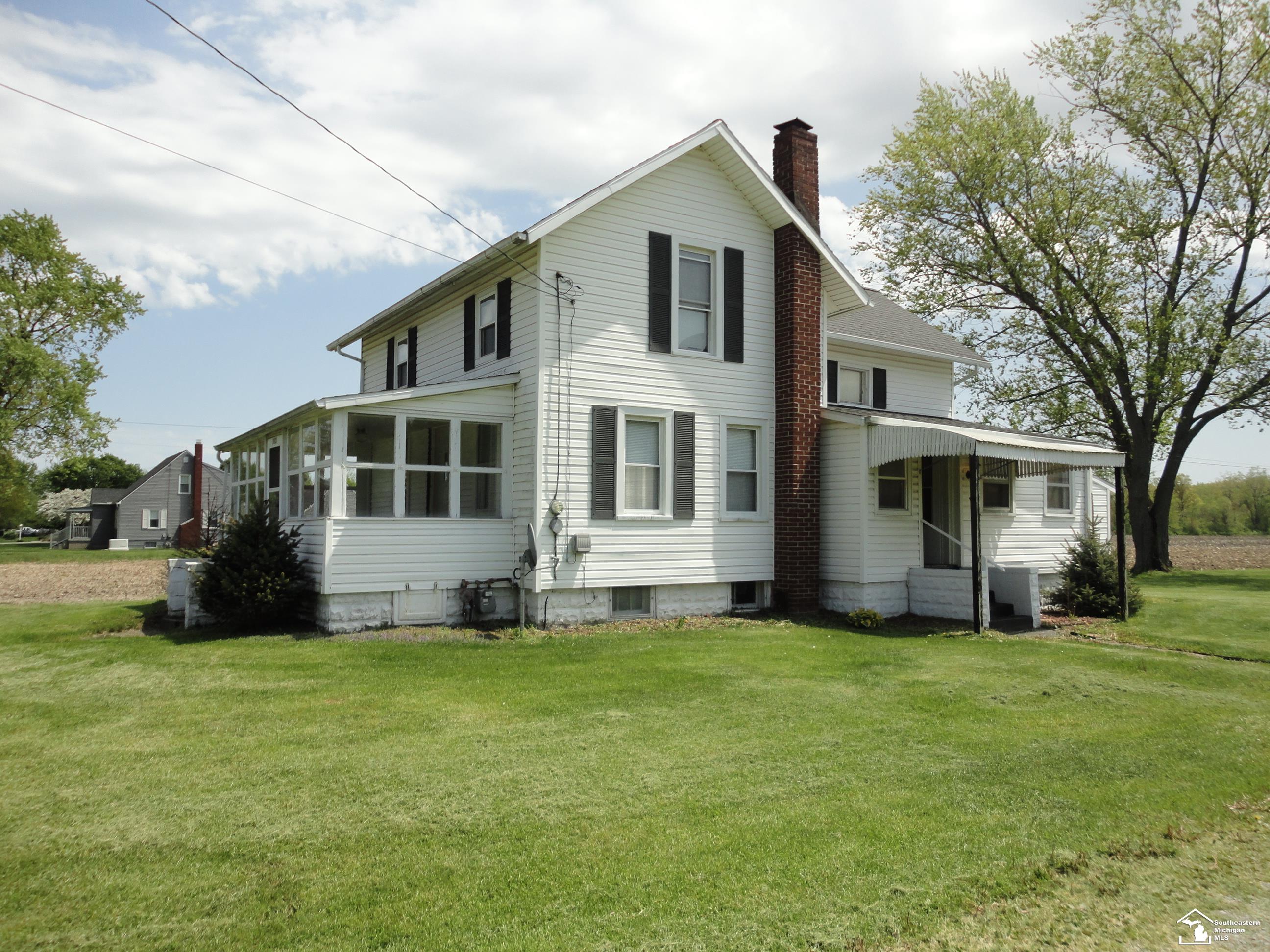 3325 West Albain Road Monroe, MI 48161 - Photo 20 of 43 50174280-1f2751a5-ca8b-41e6-a62a-c6ef5f7834ea.JPG