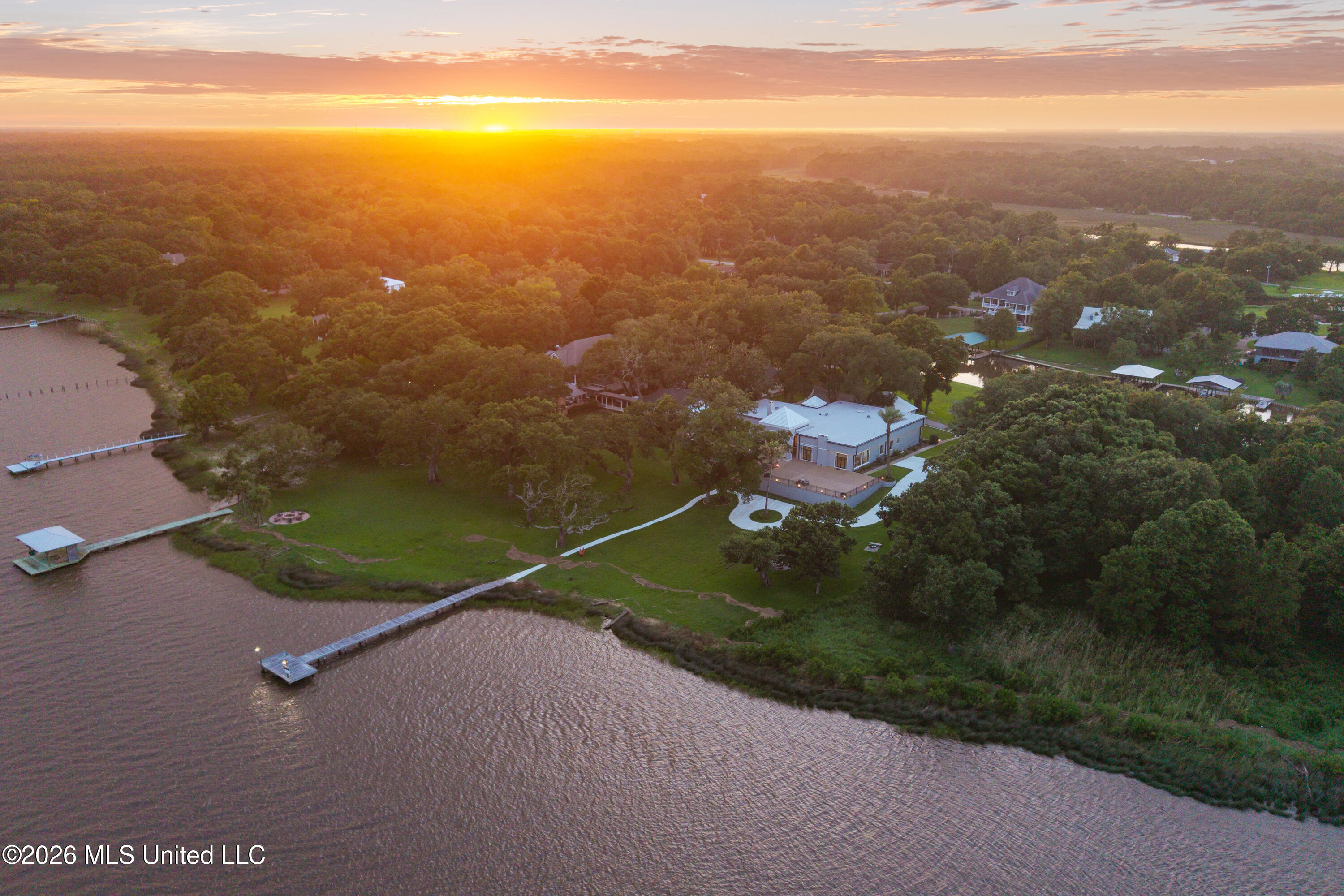 308 Italian Isle Road Gautier, MS 39553 - Photo 85 of 95 00010