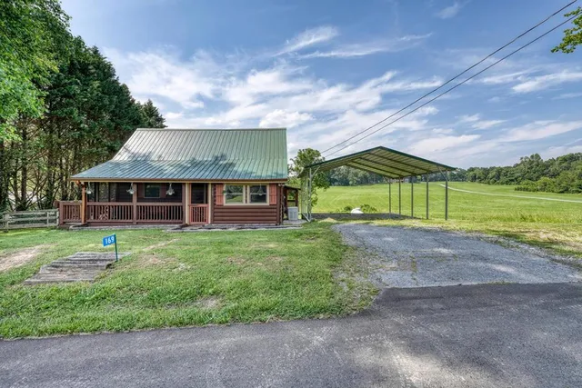 $250,000 | 169 East Street, Morganton, GA 30560