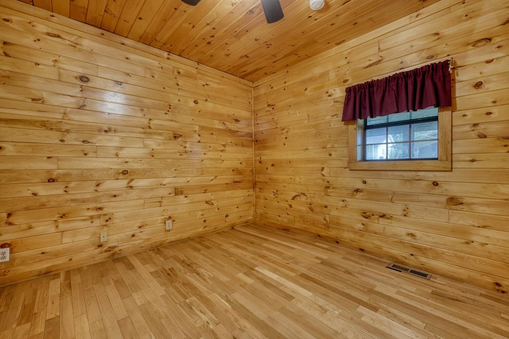 169 East Street Morganton, GA 30560 - Photo 16 of 43