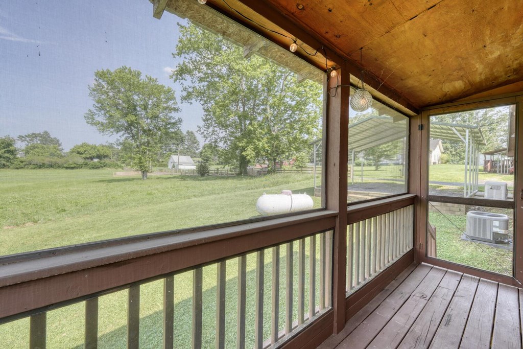 169 East Street Morganton, GA 30560 - Photo 32 of 43