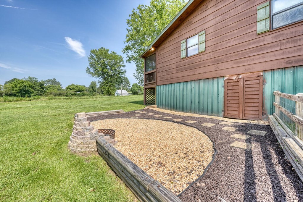 169 East Street Morganton, GA 30560 - Photo 33 of 43