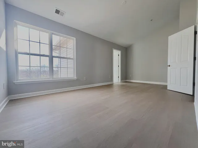 $2,600 | 2026 Weitzel Court, Frederick, MD 21702