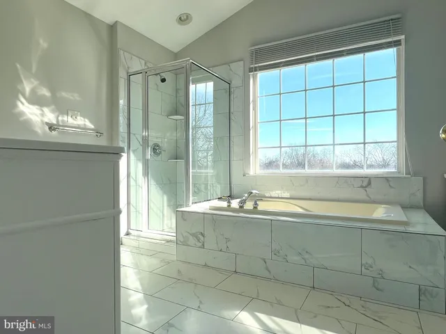 $2,600 | 2026 Weitzel Court, Frederick, MD 21702