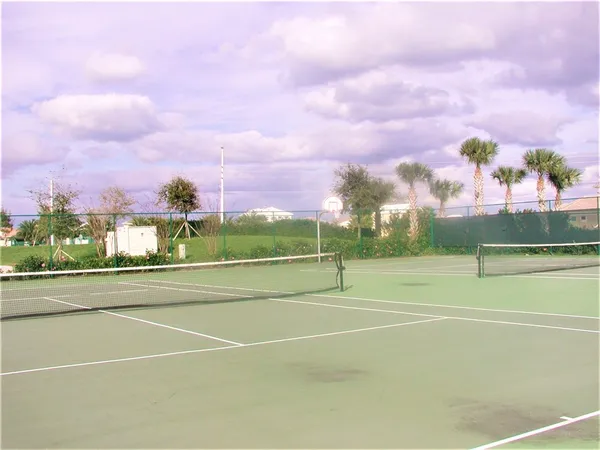 a view of a tennis court