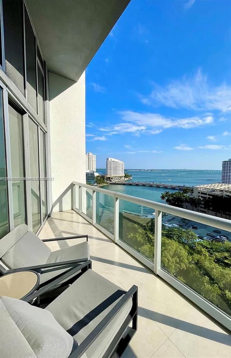 495 Brickell Avenue, Unit 1409 Miami, FL 33131 - Photo 5 of 20