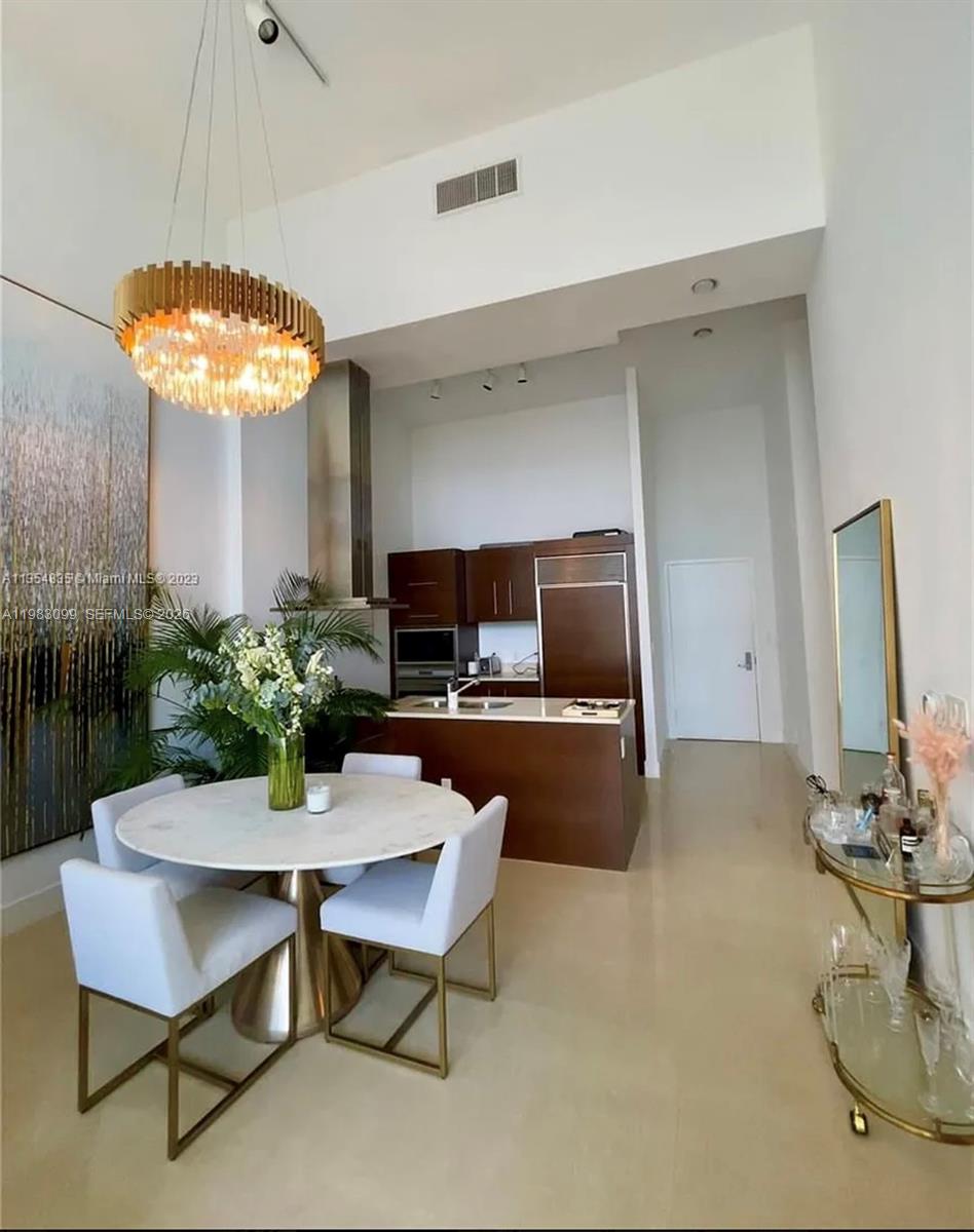 495 Brickell Avenue, Unit 1409 Miami, FL 33131 - Photo 6 of 20