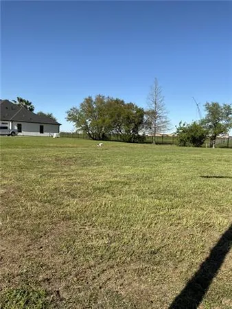 $159,000 | 1963 Squirewood Drive, Harvey, LA 70058