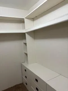 $2,600 | 1887 Fleetwood Drive, Troy, MI 48098