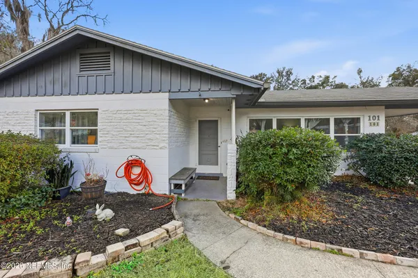 $237,900 | 101 Cedar Street, Palatka, FL 32177