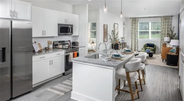 $1,599 | 900 Mountaintop Avenue, Unit B1, Gainesville, GA 30501