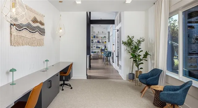 $1,599 | 900 Mountaintop Avenue, Unit B1, Gainesville, GA 30501