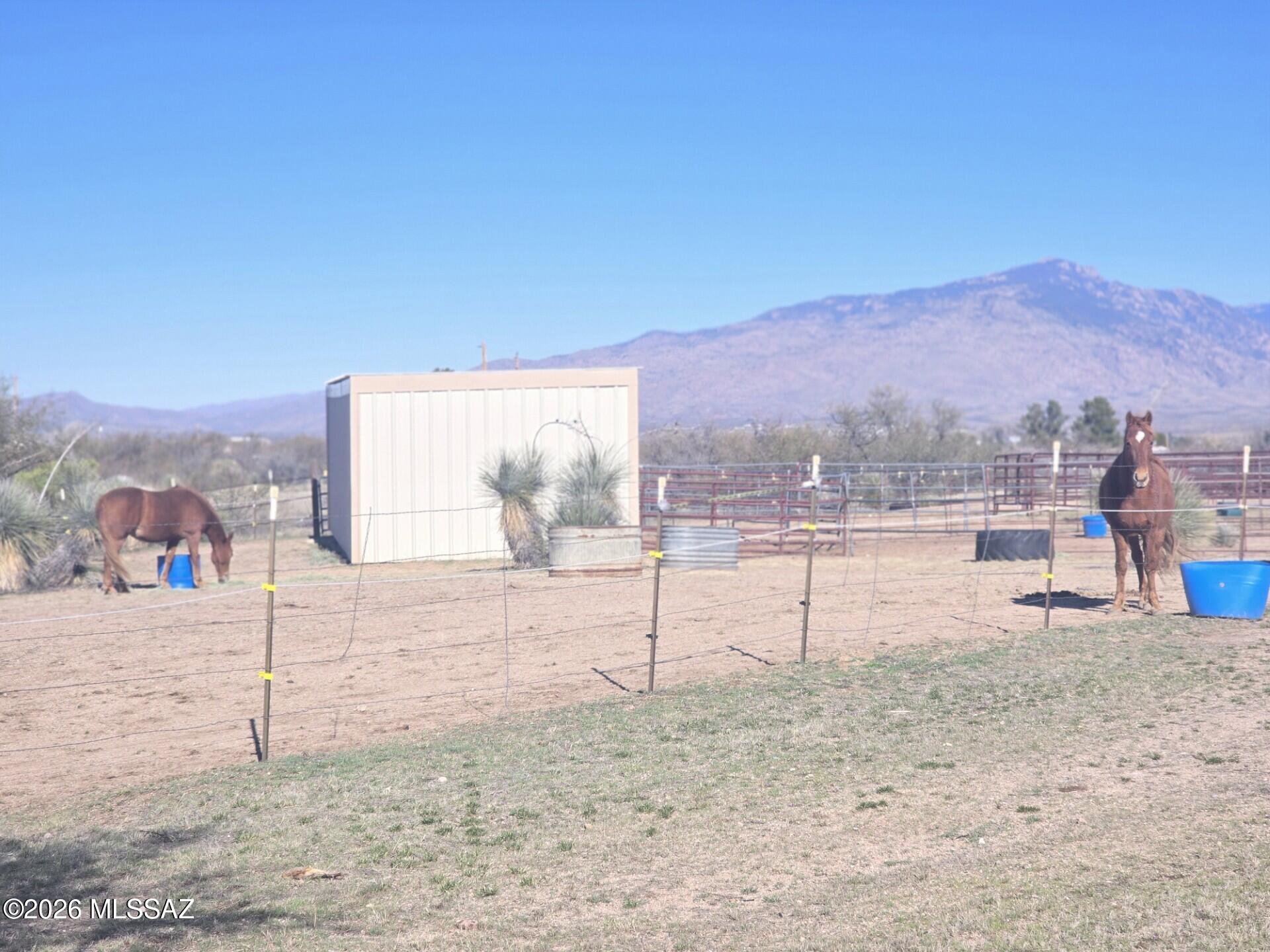 3035 West Clark Road Benson, AZ 85602 - Photo 3 of 7
