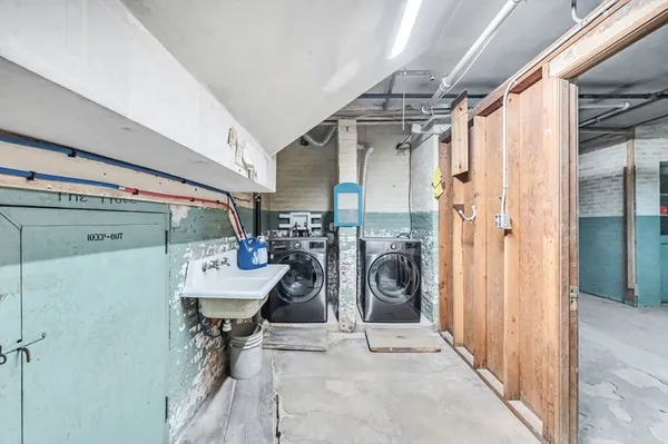 a view of a storage & utility room