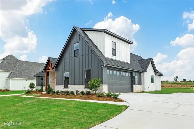 $453,000 | 170 Laurel Valley, Stonewall, LA 71078