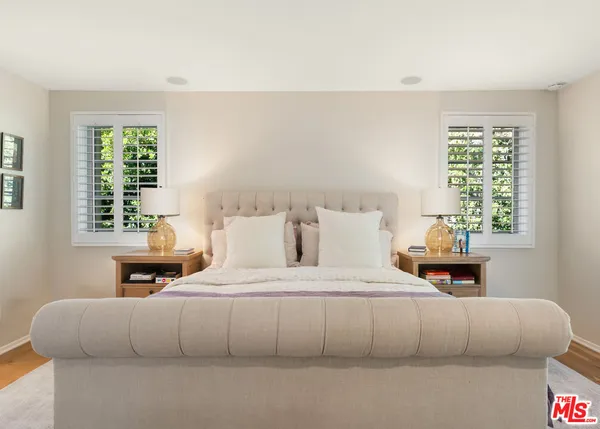 $3,995,000 | 3354 Mandeville Canyon Road, Los Angeles, CA 90049