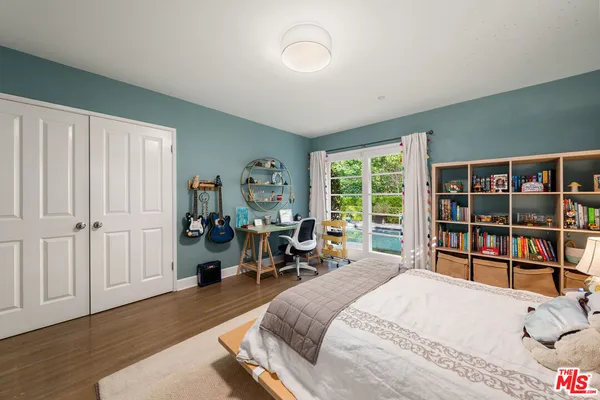 $3,995,000 | 3354 Mandeville Canyon Road, Los Angeles, CA 90049