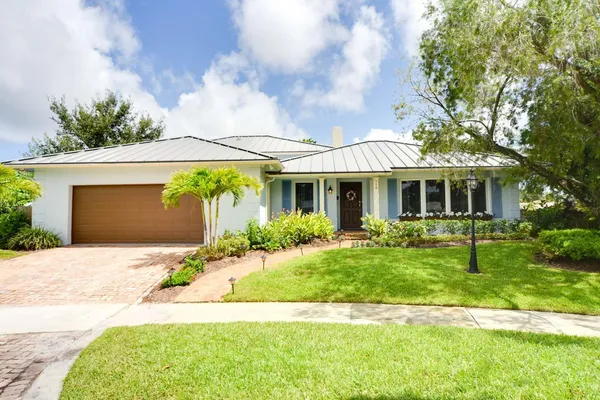 $8,800 | 110 Southwest 11th Avenue, Boca Raton, FL 33486