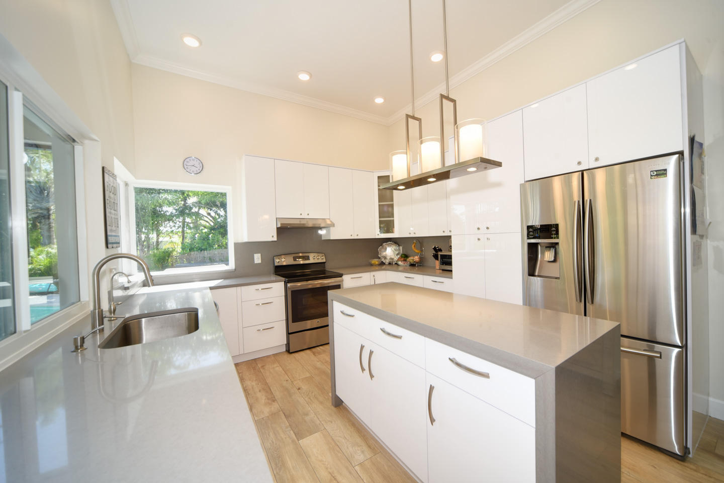 110 Southwest 11th Avenue Boca Raton, FL 33486 - Photo 7 of 35 05 Kitchen
