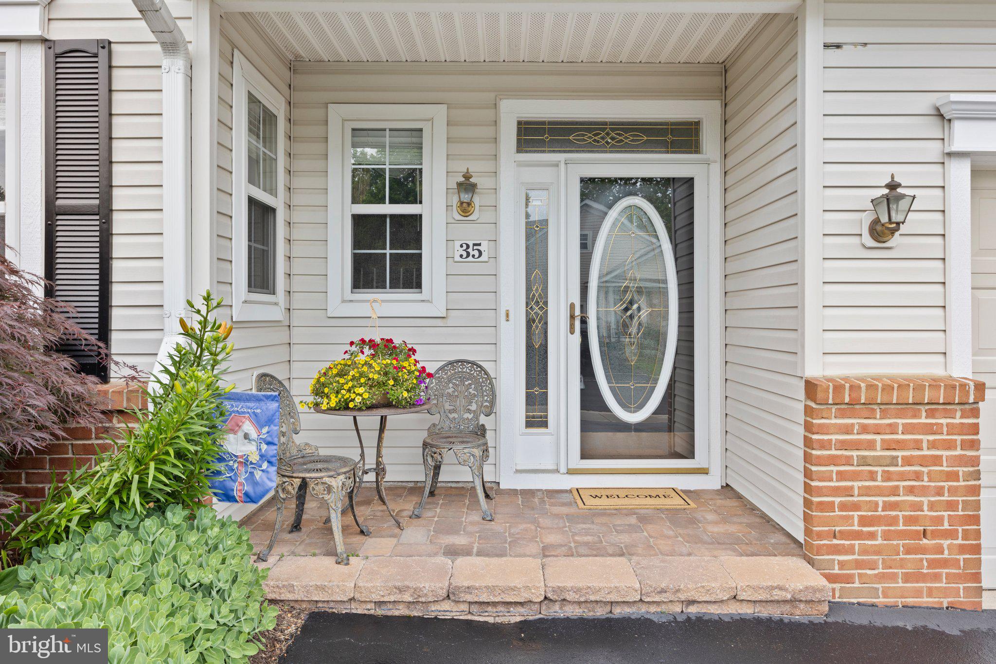 35 Goldfields Avenue Langhorne, PA 19047 - Photo 2 of 30 Front Porch