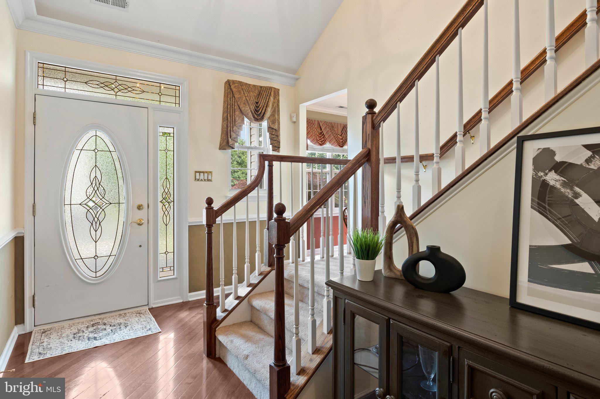 35 Goldfields Avenue Langhorne, PA 19047 - Photo 4 of 30 Foyer