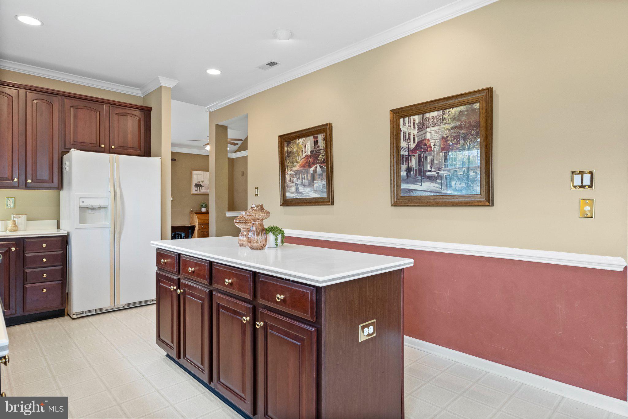 35 Goldfields Avenue Langhorne, PA 19047 - Photo 8 of 30 Kitchen