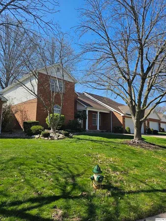 $450,000 | 128 Knollwood, Quincy, IL 62301