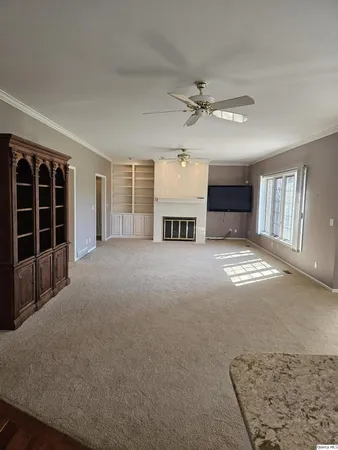 $450,000 | 128 Knollwood, Quincy, IL 62301
