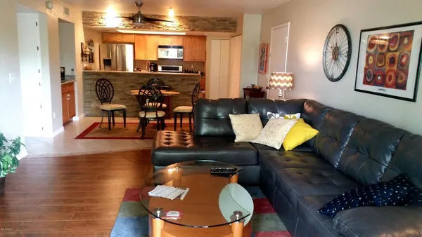 $1,800 | 7777 East Main Street, Unit 304, Scottsdale, AZ 85251
