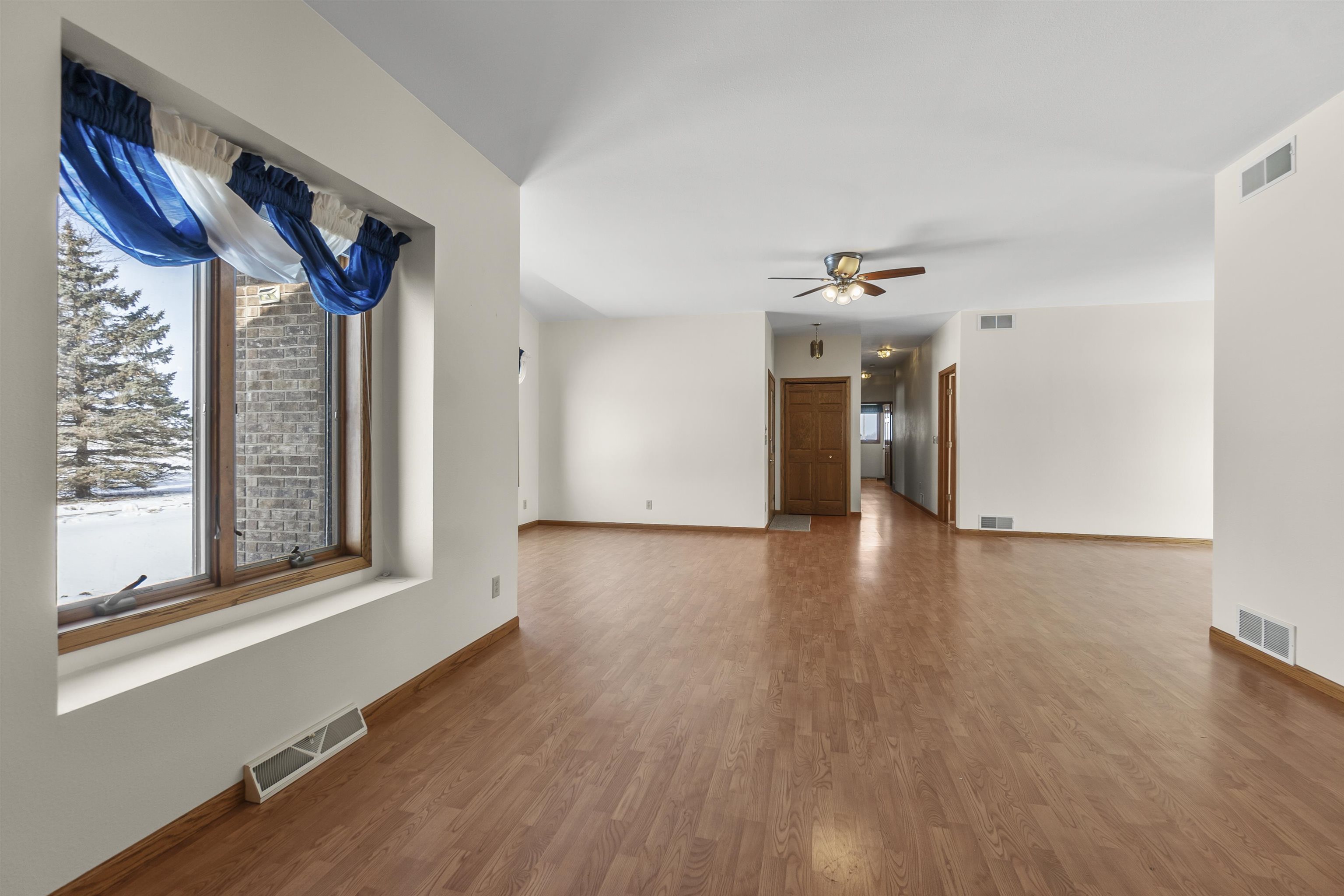 N9101 Hass Road Van Dyne, WI 54979 - Photo 3 of 30