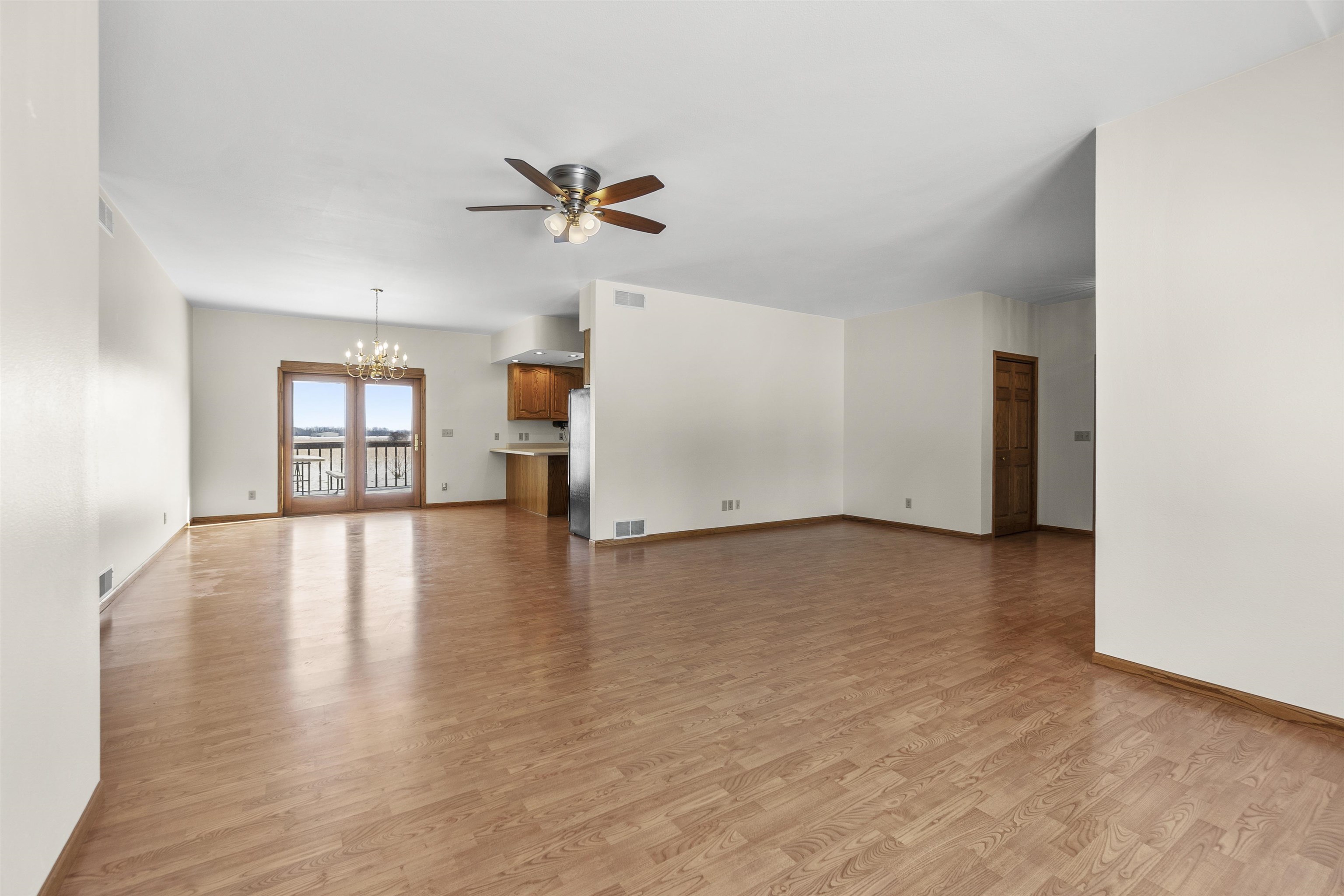 N9101 Hass Road Van Dyne, WI 54979 - Photo 4 of 30