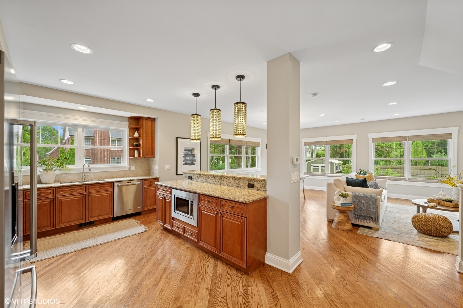 234 East St Charles Road Elmhurst, IL 60126 - Photo 12 of 52