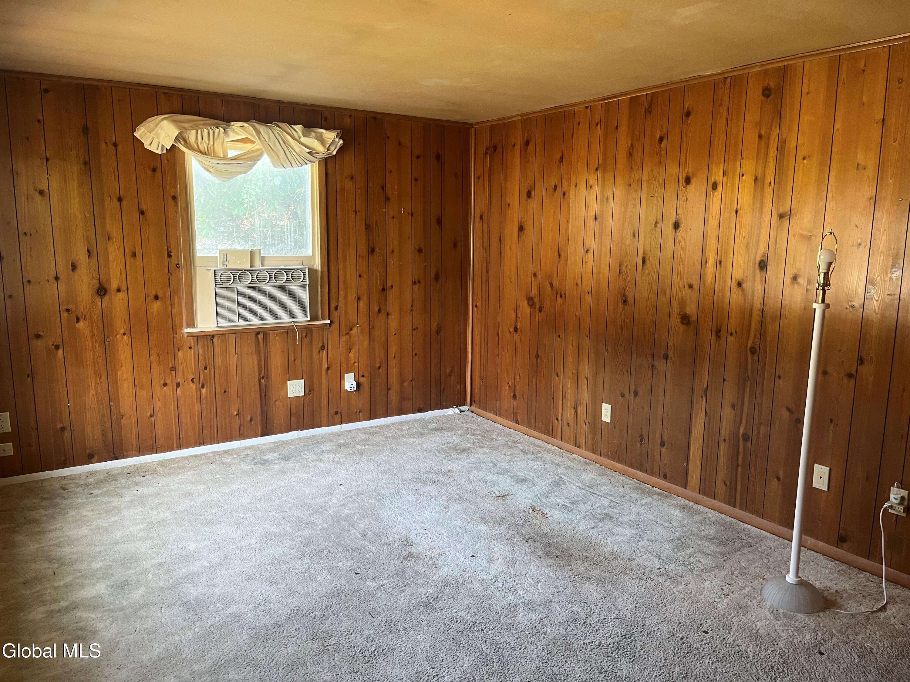 2044 Pyle Road Rotterdam, NY 12303 - Photo 7 of 24 6
