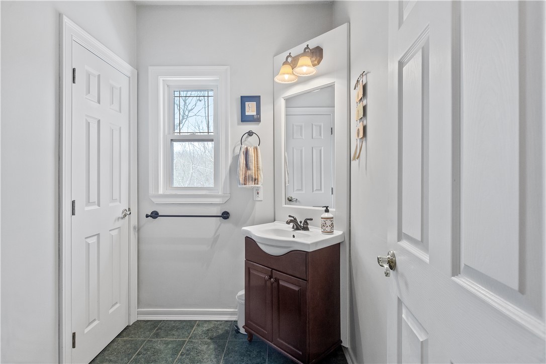 635 Kings Factory Road Charlestown, RI 02813 - Photo 14 of 26 Gallery Image 14