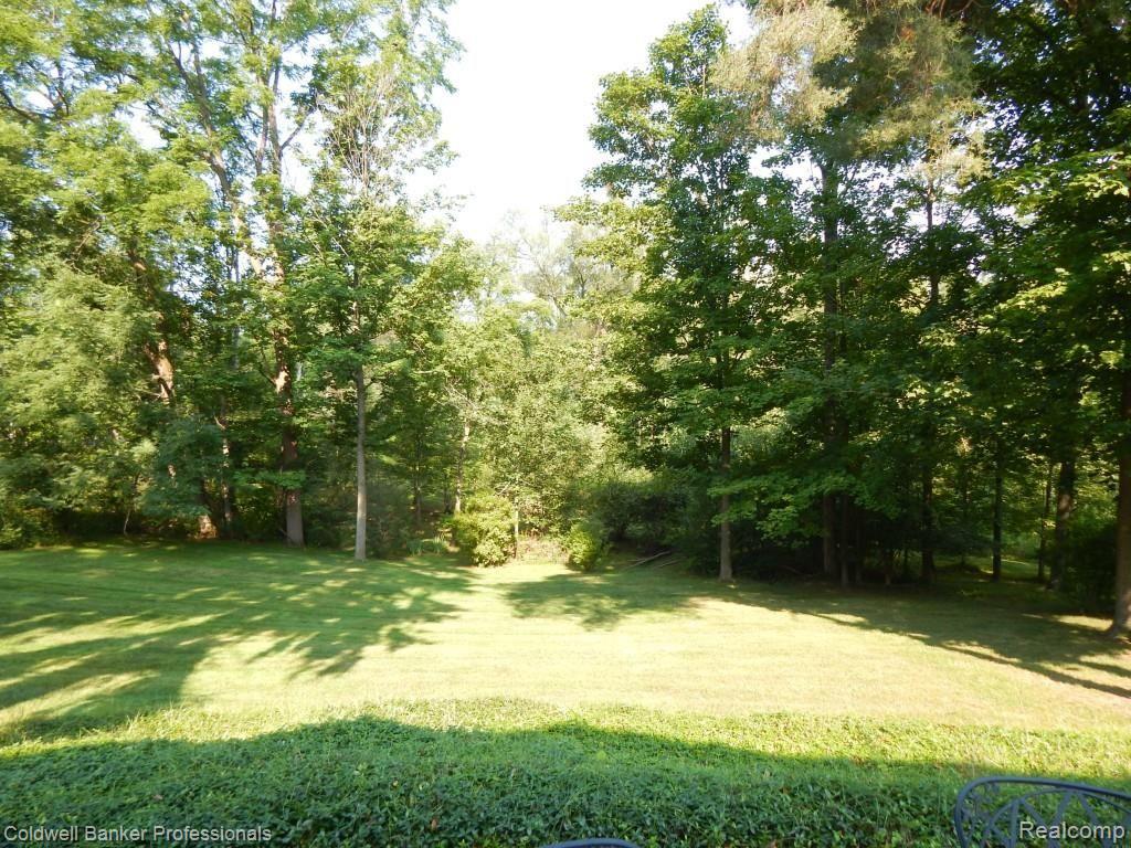19846 Beverly Road Franklin, MI 48025 - Photo 41 of 51 DSCN0564.jpg