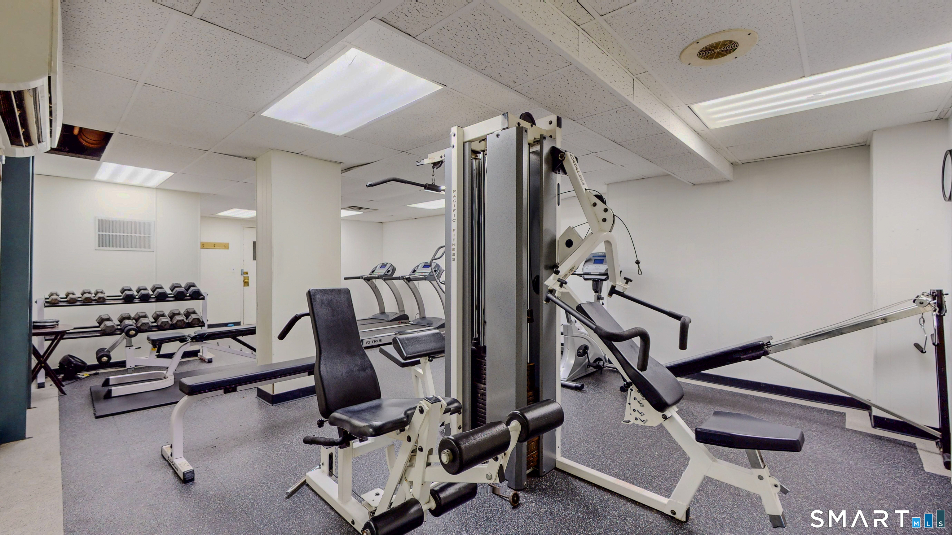 50 Glenbrook Road, Unit 4E Stamford, CT 06902 - Photo 6 of 36