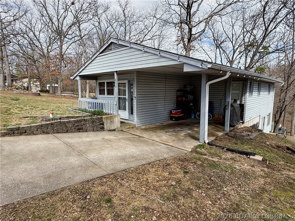 876 Malibu Road Osage Beach, MO 65065 - Photo 32 of 37