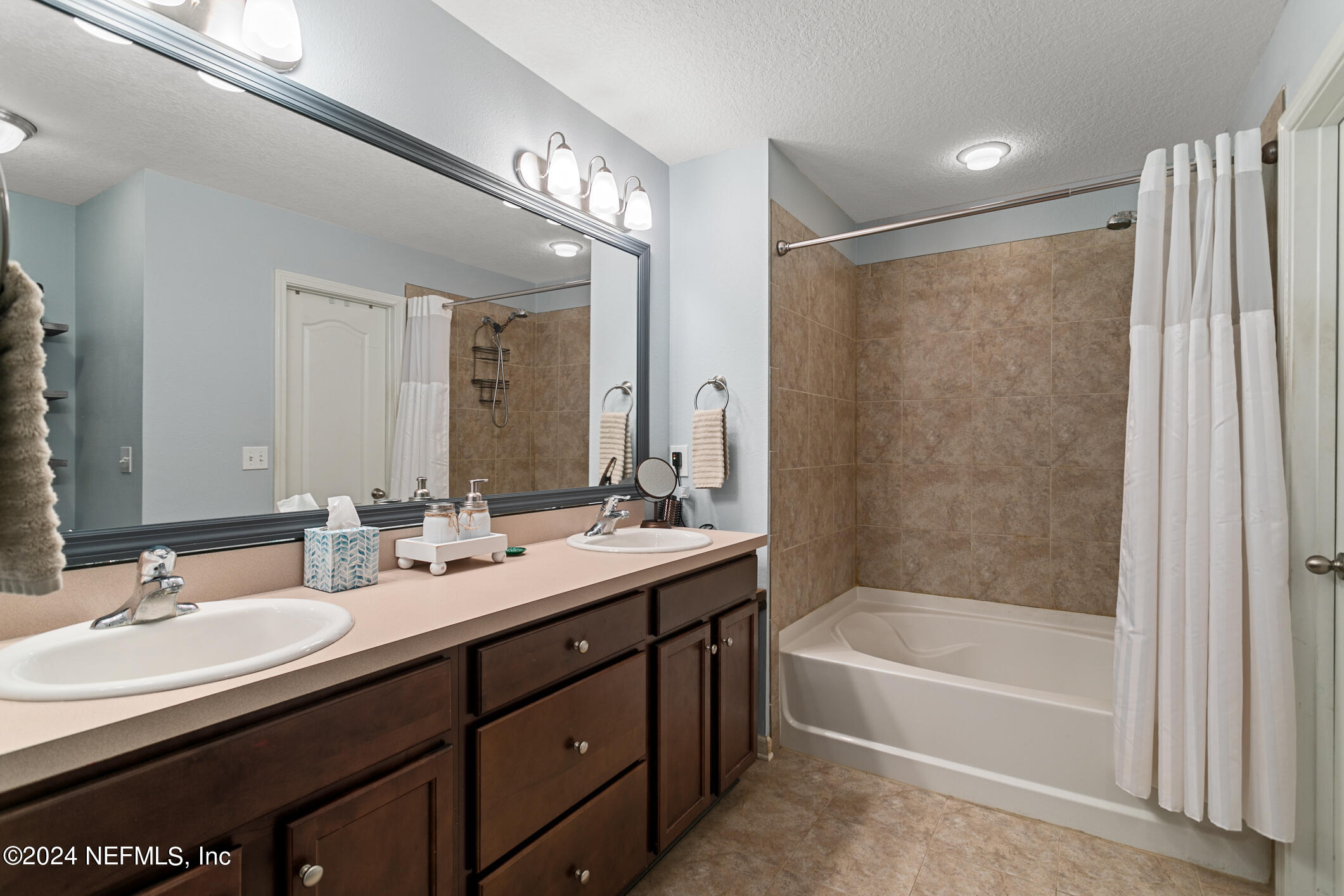 96551 Commodore Point Drive Yulee, FL 32097 - Photo 19 of 30 96551 Commodore Pl (33)
