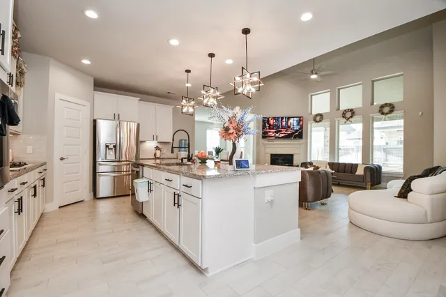 $3,200 | 3430 Majestic Pine Lane, Rosenberg, TX 77471