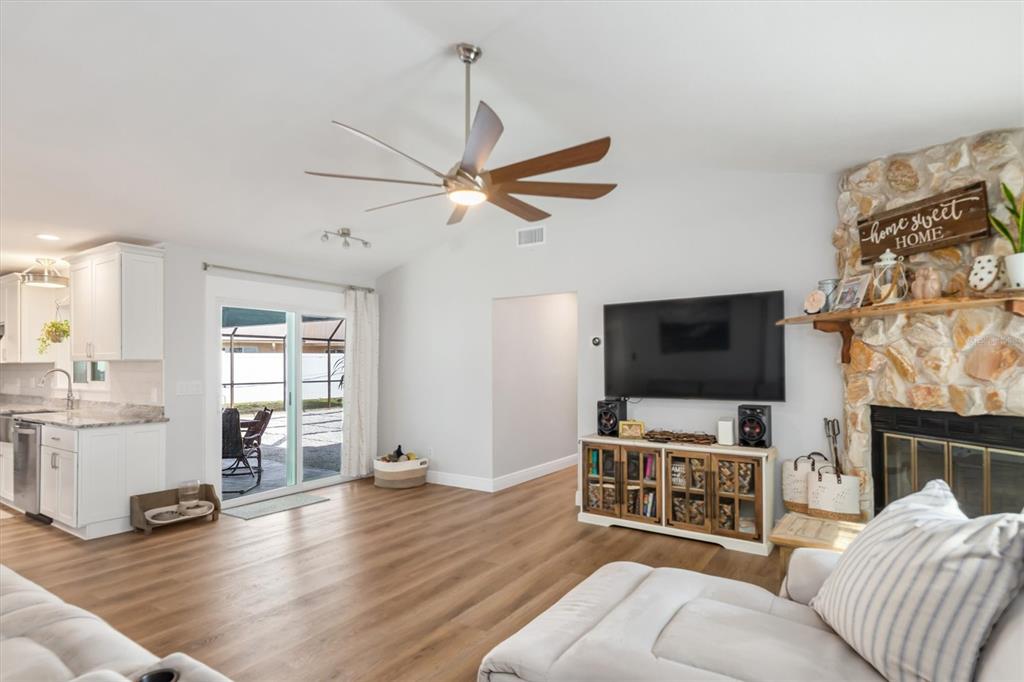 10104 Rafferty Avenue Englewood, FL 34224 - Photo 12 of 50