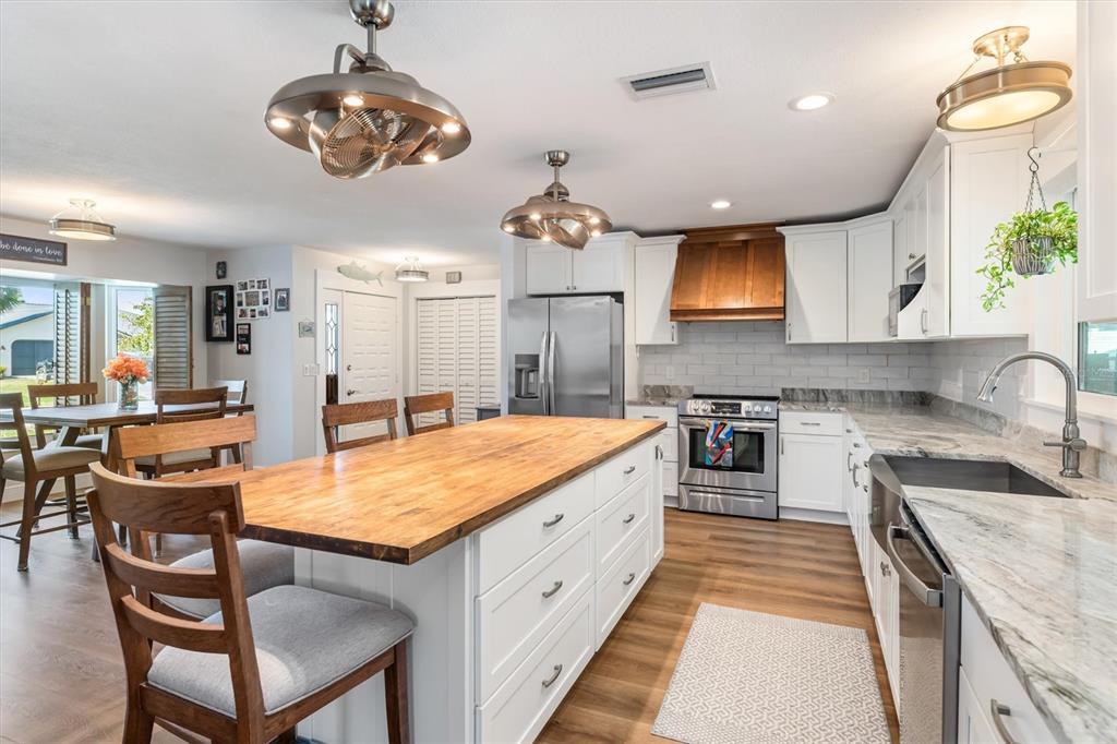 10104 Rafferty Avenue Englewood, FL 34224 - Photo 15 of 50