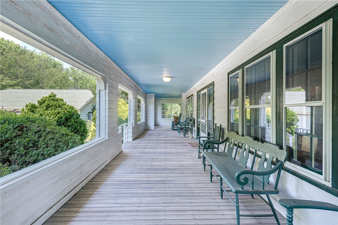 229 Boston Neck Road Narragansett, RI 02882 - Photo 19 of 50