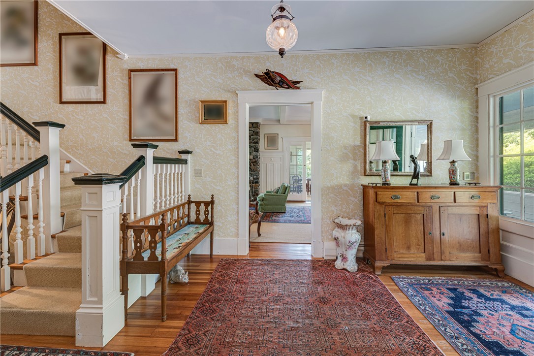 229 Boston Neck Road Narragansett, RI 02882 - Photo 20 of 50 Entry Foyer