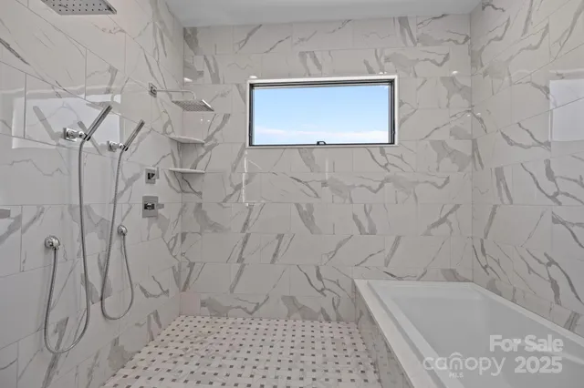 $1,200,000 | 112 Jim Parker Road, Wesley Chapel, NC 28110